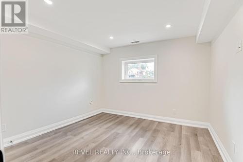 135 Church St N, New Tecumseth, ON - Indoor Photo Showing Other Room