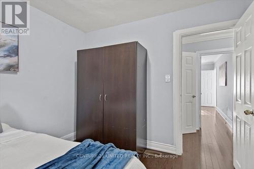 204 Bond St W, Oshawa, ON - Indoor Photo Showing Bedroom