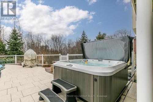 16 Bridle Tr, Springwater, ON - Outdoor