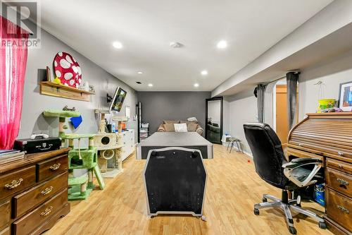 10662 Pinecrest Road, Vernon, BC - Indoor Photo Showing Office