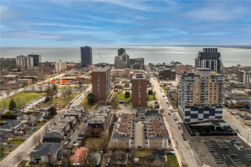 509 Elizabeth Street|Unit #4, Burlington, ON - Outdoor With Body Of Water With View