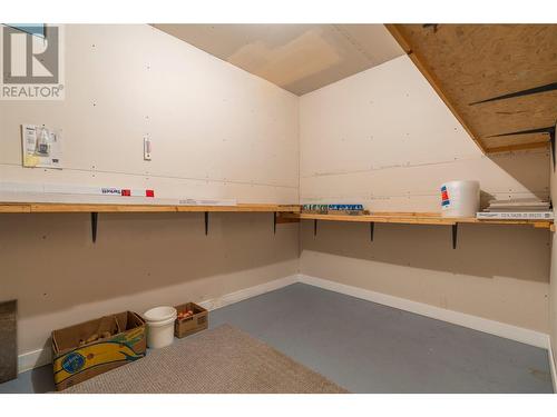 520 Whitecourt Place, Vernon, BC - Indoor With Storage