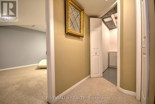 673 Woodcrest Blvd, London, ON - Indoor Photo Showing Other Room