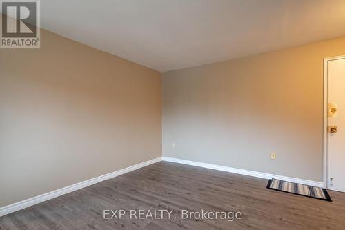 #204 -1172 Hamilton Rd E, London, ON - Indoor Photo Showing Other Room