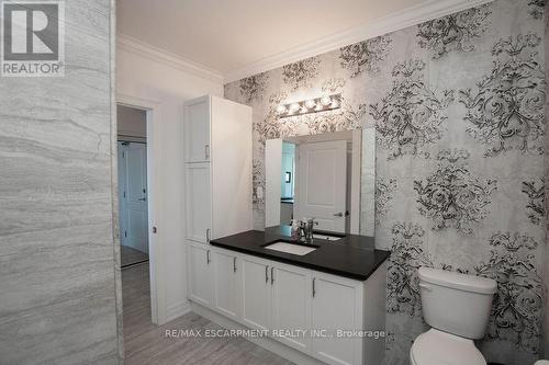608 - 101 Shoreview Place, Hamilton, ON - Indoor Photo Showing Bathroom