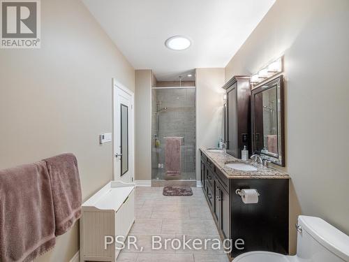 31 Stoneridge Crescent, Niagara-On-The-Lake, ON - Indoor Photo Showing Bathroom