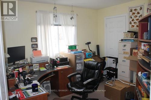42 Mitchellview Rd, Kawartha Lakes, ON - Indoor Photo Showing Office