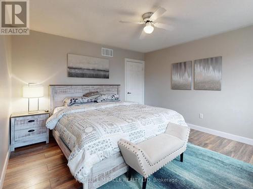 126 Mowat Cres, Halton Hills, ON - Indoor Photo Showing Bedroom