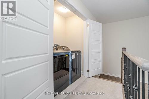 70 Ever Sweet Way, Thorold, ON - Indoor Photo Showing Laundry Room