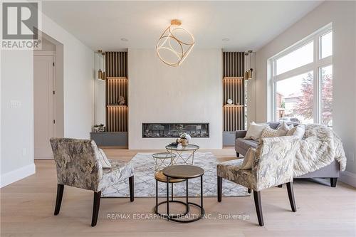 Lot 48 Walker Rd, Pelham, ON - Indoor Photo Showing Living Room