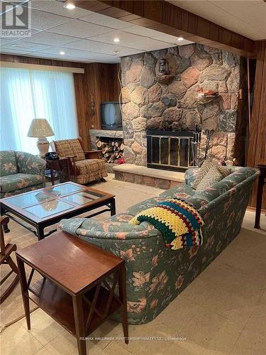232 Rainbow Ridge Road, Kawartha Lakes, ON - Indoor Photo Showing Living Room With Fireplace