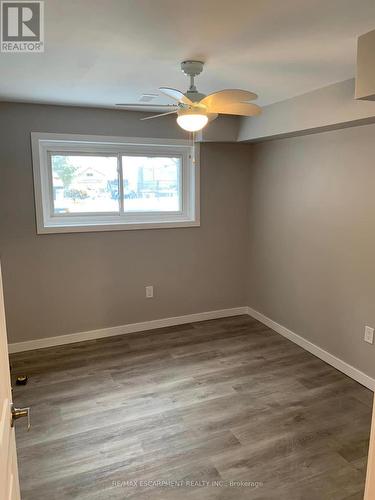 8077 Aintree Dr, Niagara Falls, ON - Indoor Photo Showing Other Room