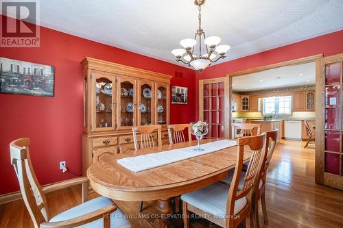 8485 Highway 93, Tiny, ON - Indoor Photo Showing Dining Room