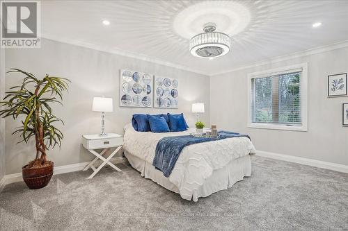 1235 Appleford Lane, Burlington, ON - Indoor Photo Showing Bedroom