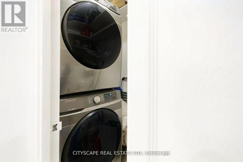 #2110 -115 Hillcrest Ave, Mississauga, ON - Indoor Photo Showing Laundry Room