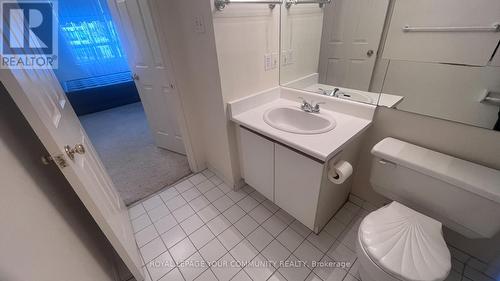 #208 -333 Clark Ave W, Vaughan, ON - Indoor Photo Showing Bathroom