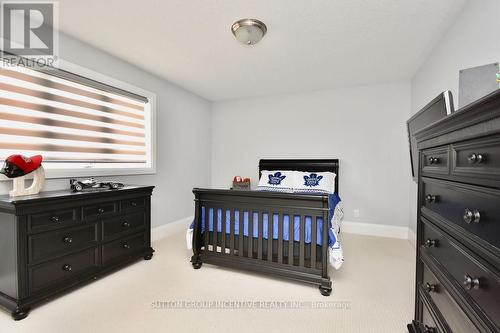 319 Sunnybrae Avenue, Innisfil, ON - Indoor Photo Showing Bedroom
