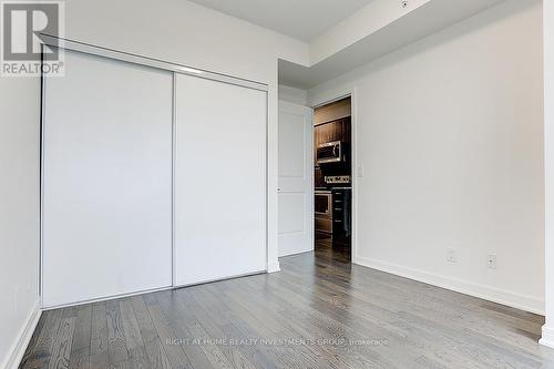 #1713 -9205 Yonge St, Richmond Hill, ON - Indoor Photo Showing Other Room