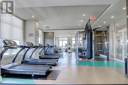 #1713 -9205 Yonge St, Richmond Hill, ON - Indoor Photo Showing Gym Room