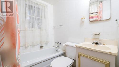 312 Main Street, Sauble Beach, ON - Indoor Photo Showing Bathroom