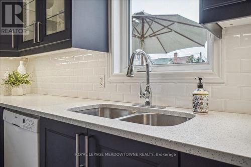 95 Scott St, Kitchener, ON - Indoor Photo Showing Kitchen With Double Sink