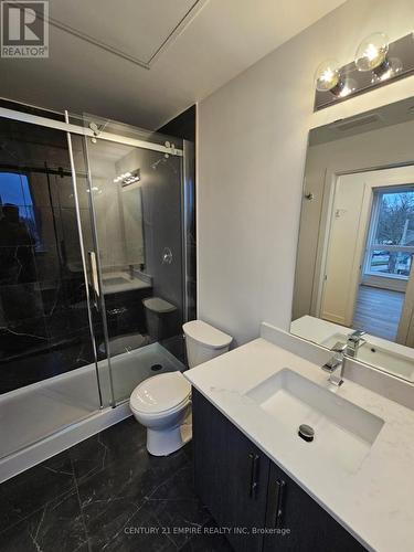 202 - 312 Erb Street, Waterloo, ON - Indoor Photo Showing Bathroom