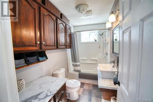 1815 Cormier, Robertville, NB - Indoor Photo Showing Bathroom