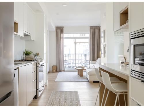 50 2350 165 Street, Surrey, BC - Indoor Photo Showing Kitchen