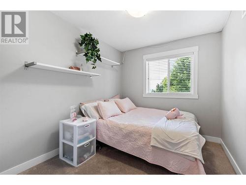 1651 Lynrick Road Unit# 137, Kelowna, BC - Indoor Photo Showing Bedroom