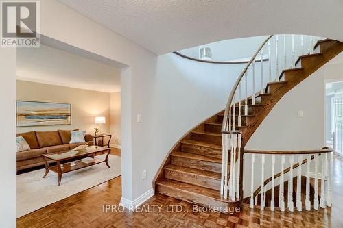 1236 Fleet St, Mississauga, ON - Indoor Photo Showing Other Room
