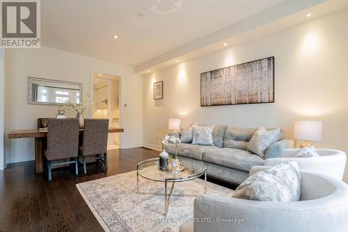 249 Inspire Boulevard, Brampton, ON - Indoor Photo Showing Living Room