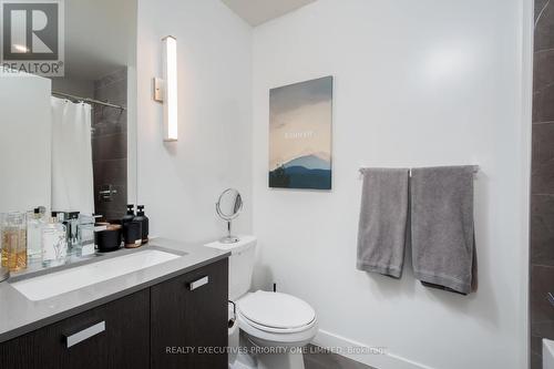 #1405 -10 De Boers Dr, Toronto, ON - Indoor Photo Showing Bathroom