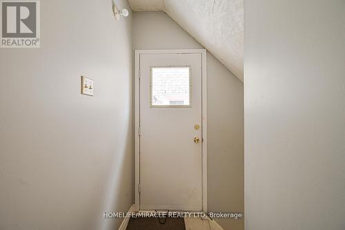 68 Merganser Crescent, Brampton, ON - Indoor Photo Showing Other Room