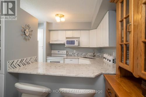 #1 -1518 Victoria Ave E, Thunder Bay, ON - Indoor Photo Showing Kitchen