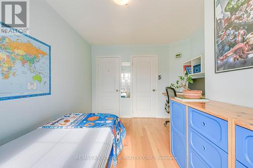 #243 -7360 Zinnia Pl, Mississauga, ON - Indoor Photo Showing Bedroom