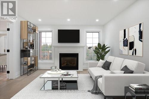 17 Sleepy Hollow Lane, Whitchurch-Stouffville, ON - Indoor Photo Showing Living Room With Fireplace