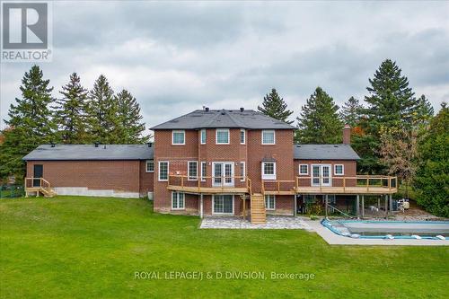 17 Sleepy Hollow Lane, Whitchurch-Stouffville, ON - Outdoor With In Ground Pool With Deck Patio Veranda