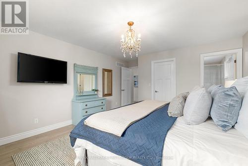 1 Appledene Drive, Quinte West, ON - Indoor Photo Showing Bedroom