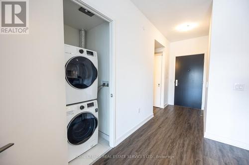 #1812 -158 Front St E, Toronto, ON - Indoor Photo Showing Laundry Room