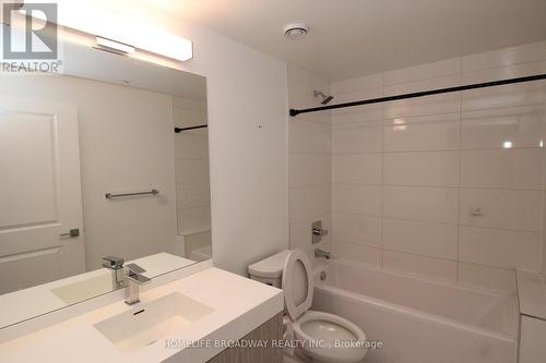 2212 - 251 Jarvis Street, Toronto, ON - Indoor Photo Showing Bathroom