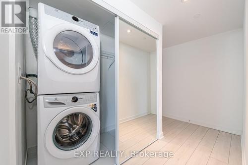 3108 - 2033 Kennedy Road, Toronto, ON - Indoor Photo Showing Laundry Room