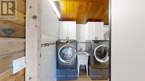 87 River Street, Scugog, ON - Indoor Photo Showing Laundry Room