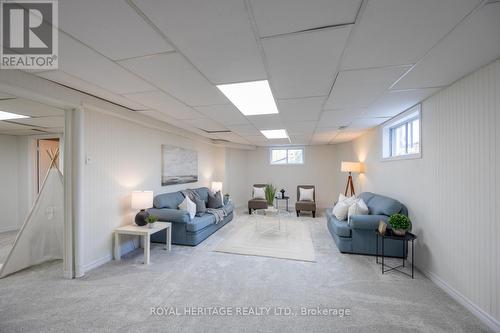 360 Sheppard Ave, Pickering, ON - Indoor Photo Showing Basement