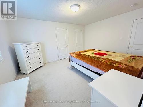 856 William Lee Ave, Oshawa, ON - Indoor Photo Showing Bedroom