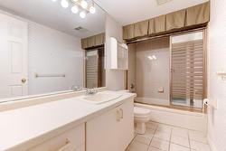 Large 4 pc main bath off private hallway to 2nd Bedroom - 
