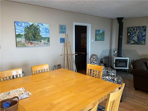 Kitchen table to living room - 325 Bluewater Parkway, Haldimand County, ON - Indoor Photo Showing Other Room