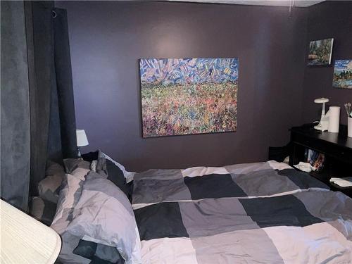 Bedroom - 325 Bluewater Parkway, Haldimand County, ON - Indoor Photo Showing Bedroom