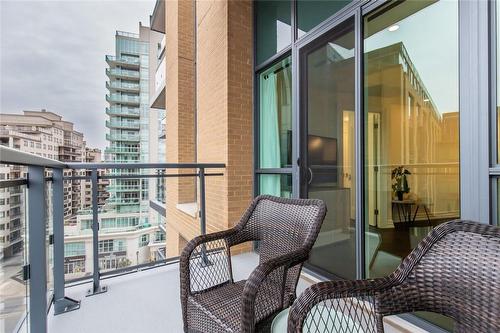 2060 Lakeshore Road|Unit #711, Burlington, ON - Outdoor With Exterior