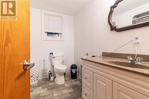 33 Maple Street, Conception Bay South, NL - Indoor Photo Showing Bathroom