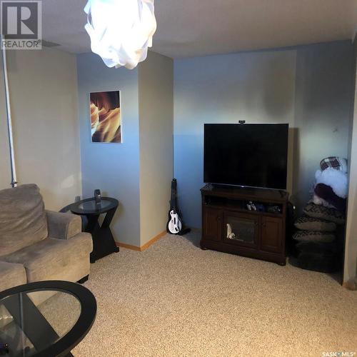 11 Coupland Crescent, Meadow Lake, SK - Indoor Photo Showing Living Room